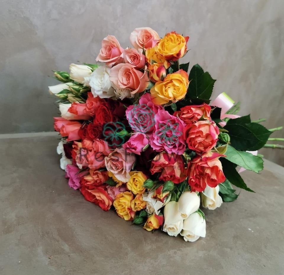 Букет цветов из: Розы в Камышла