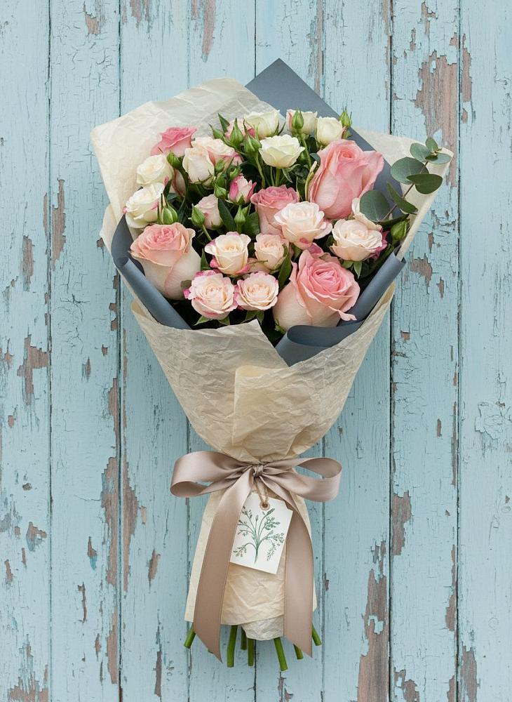 Букет цветов из: Розы в Камышла