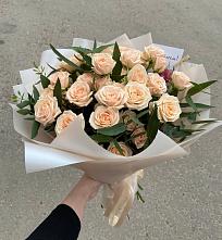 Букет Кремовые розы Латте в Камышла