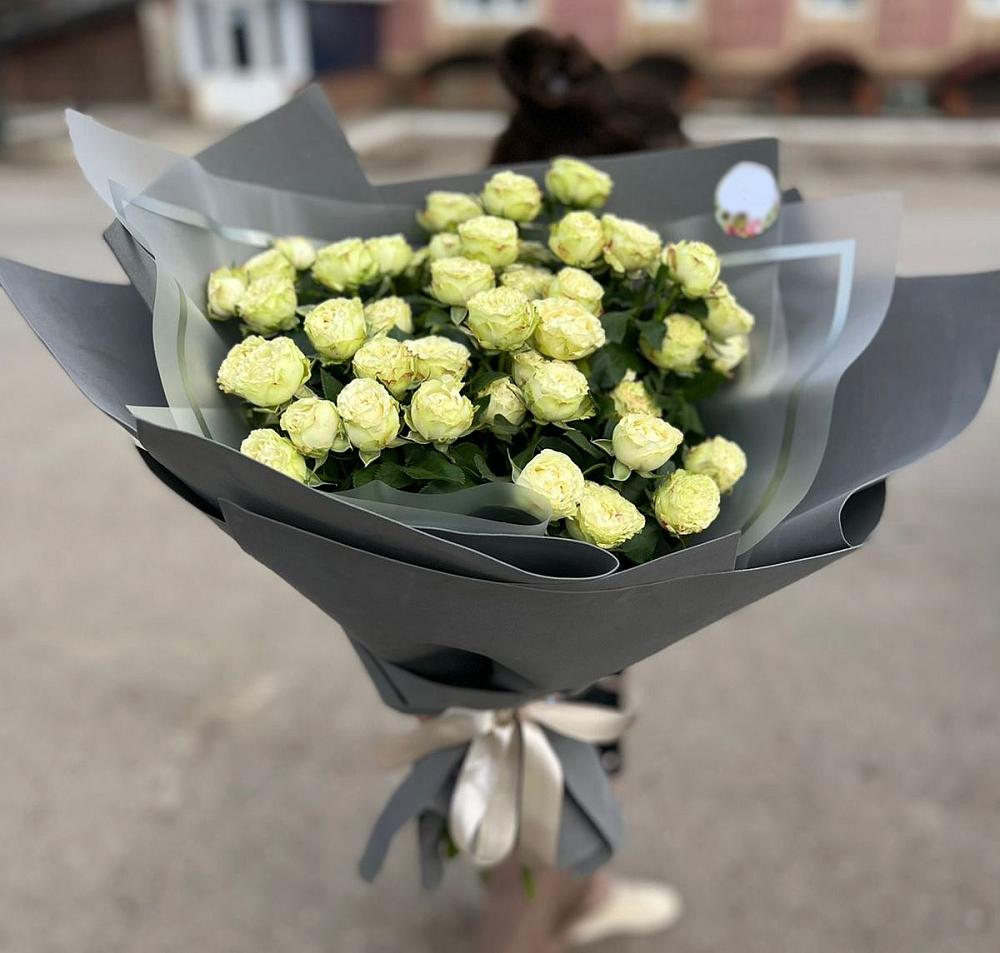 Белые кустовые розы Солинеро в Камышла Букет Белые кустовые розы Солинеро в Камышла