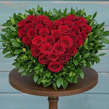 Цветочная композиция из Розы в виде сердца в Камышла