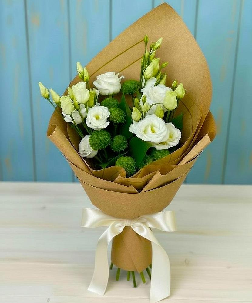 Букет цветов из: Хризантемы и Лизиантусы в Камышла