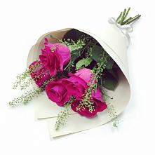 Букет цветов из:  Розы в Камышла