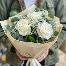 Букет цветов из:  Розы в Камышла
