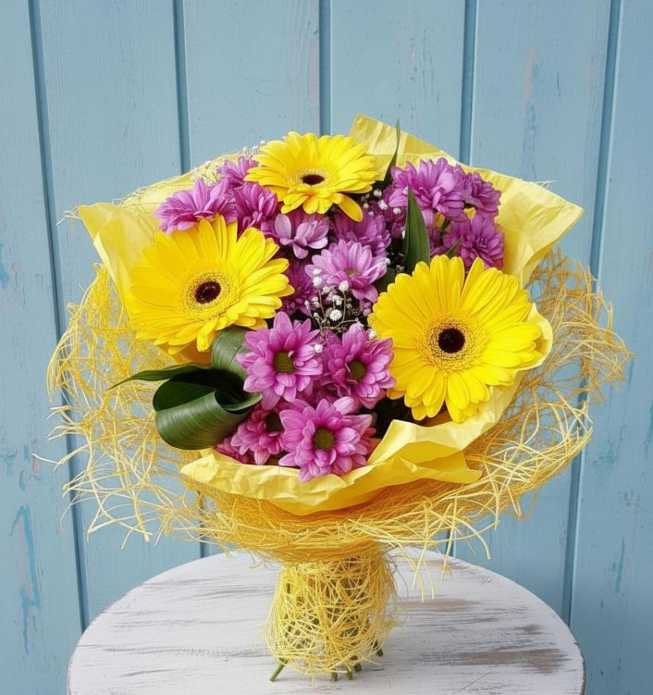 Букет цветов из: Хризантемы и Герберы в Камышла