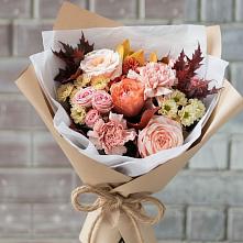 Букет цветов из:  Гвоздики, Хризантемы и Розы в Камышла