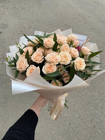 Букет Кремовые розы Латте в Камышла