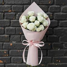 Букет цветов из:  Розы #REPLACE_PRED# Камышла